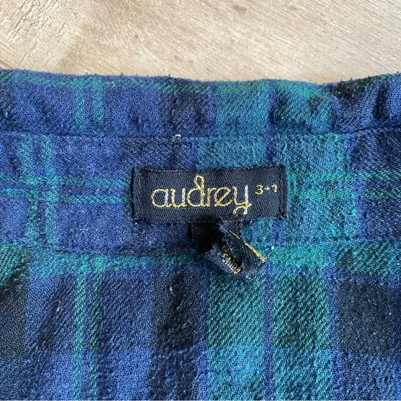 Nasty Gal Oversized Plaid Flannel Shirt - Picture 5 of 8